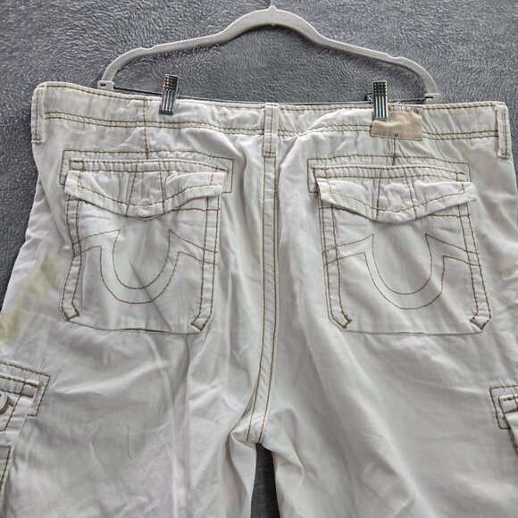 True Religion Men Shorts 42 White Cargo Pockets Drawstring 12 in‎ Inseam READ - Picture 6 of 10